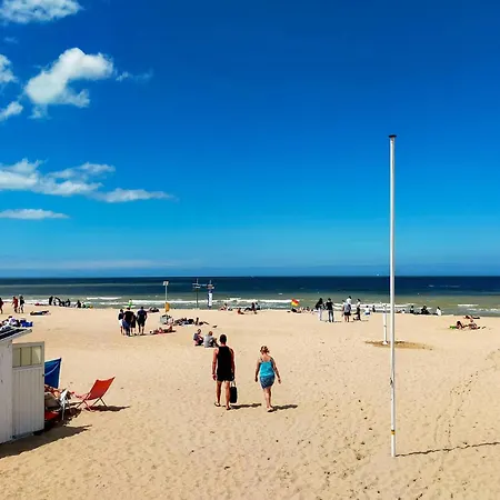 2 Bedroom Amazing In Apartment Ostend