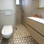 2 Bedroom Amazing In Ostend