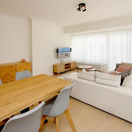 2 Bedroom Amazing In * Ostende